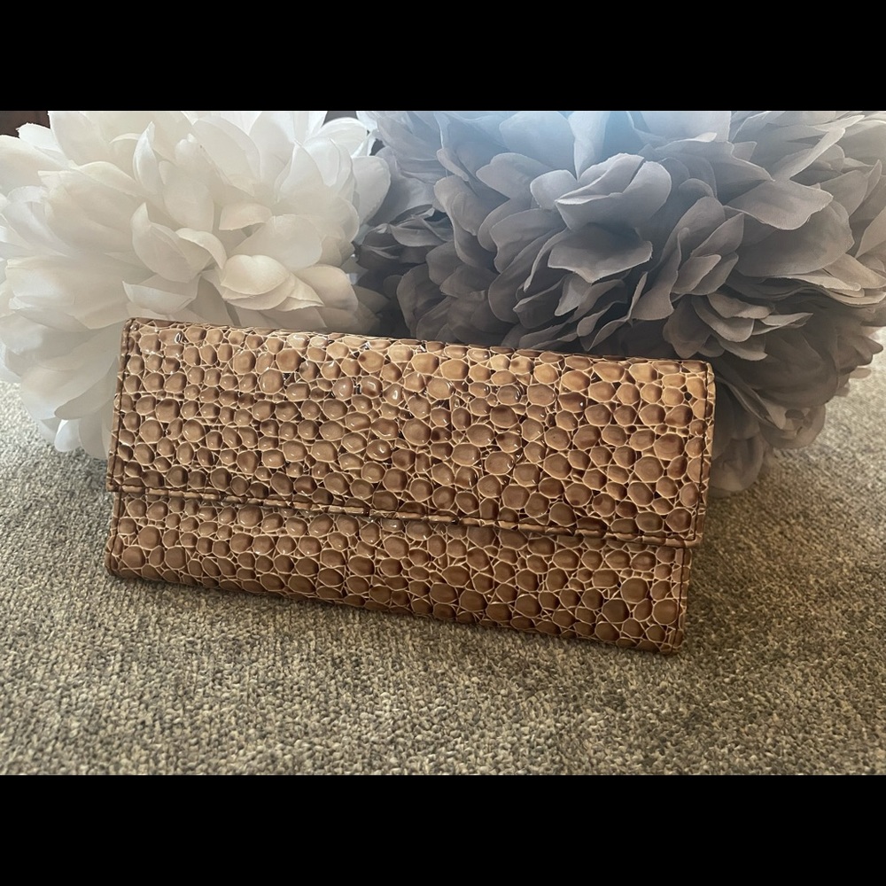 Imitation Crocodile Clutch/Wallet